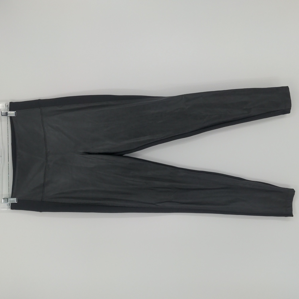 Athleta Women's Delancey Shine Tight Size Medium Faux Leather Pull On Stretch